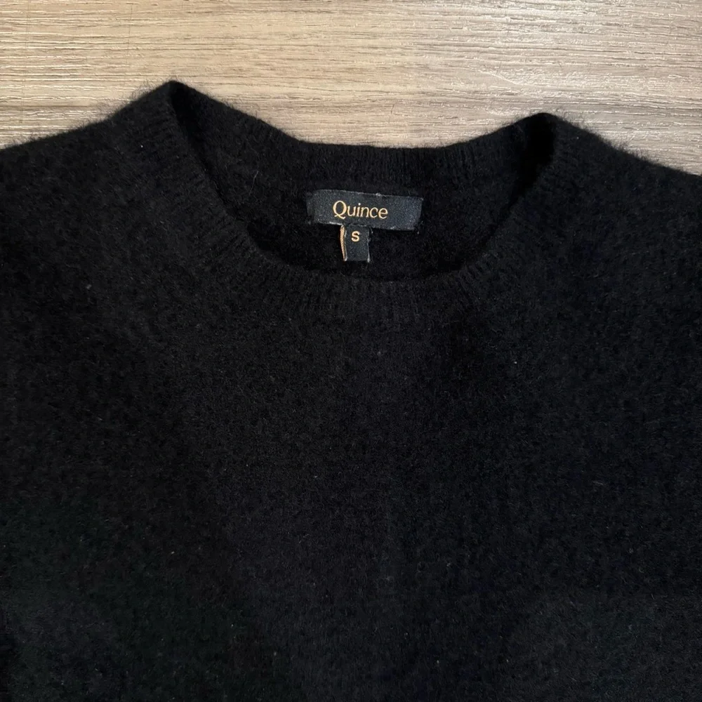 Quince Black Mongolian Cashmere Crewneck Fuzzy Sweater Size S - Picture 8 of 11